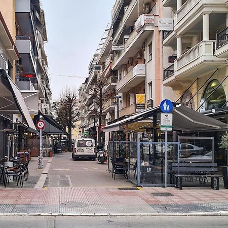 Byt Downtown Flat ラリサ エクステリア 写真