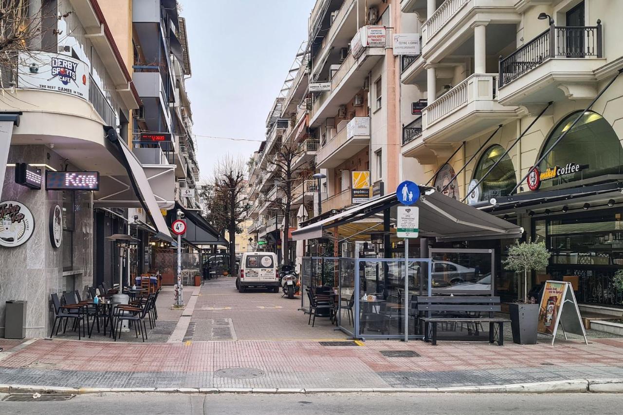 Byt Downtown Flat ラリサ エクステリア 写真